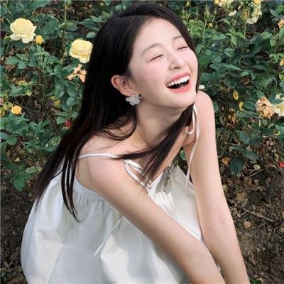 当四叶草碰上剑尖时粤语
